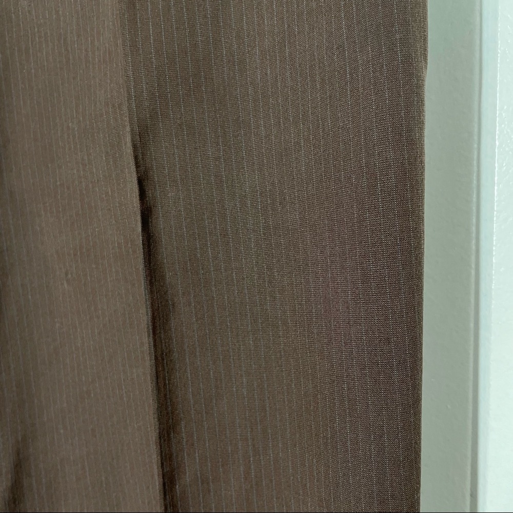 Piazza Sempione Brown Pin Stripes "Audrey" capri pants. - Picture 3 of 8